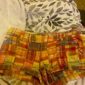 American eagle vintage checkered cargo shorts